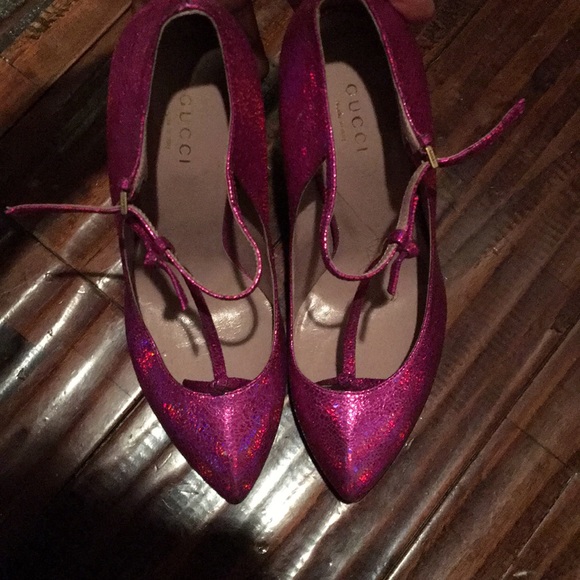 Pink Gucci heels New!